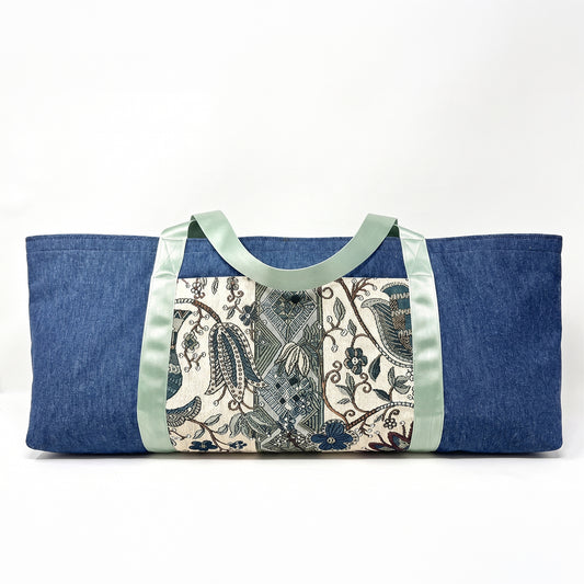 Yoga Mat Bag - Blue embroidery with an outside pocket