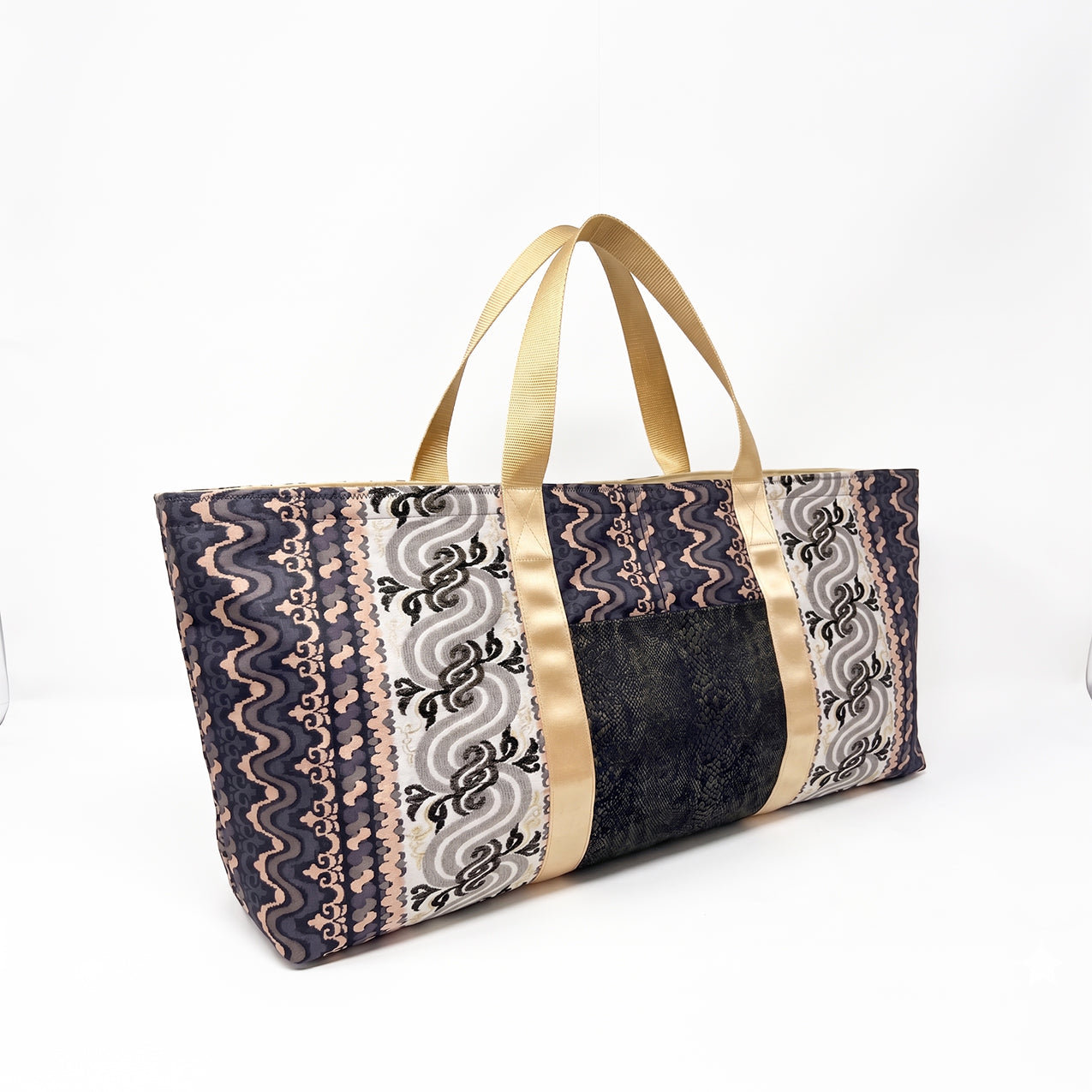 Yoga Mat Bag - Squiggles Galore with outside pocket