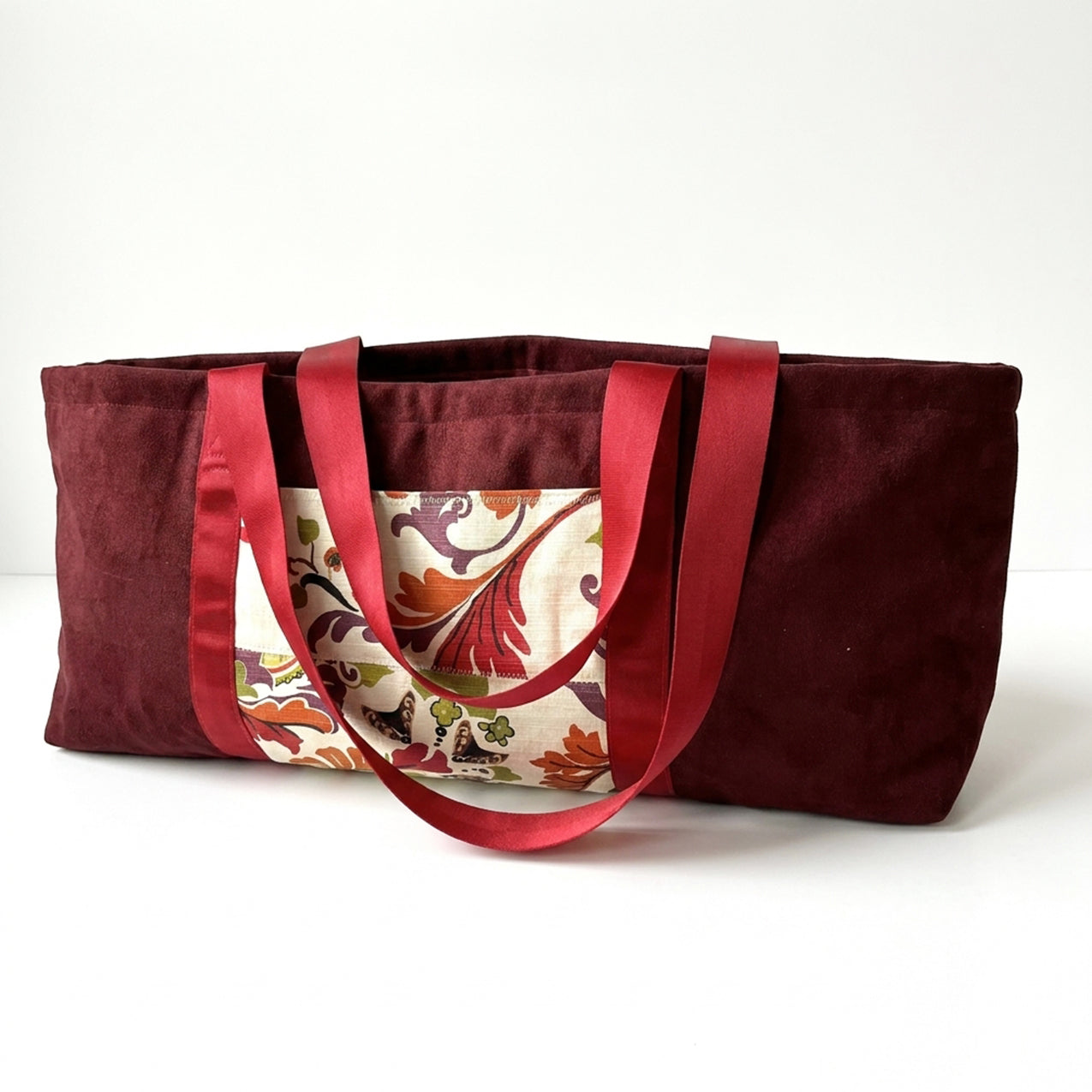 Yoga Mat Bag - Fun floral pattern on the outside pocket
