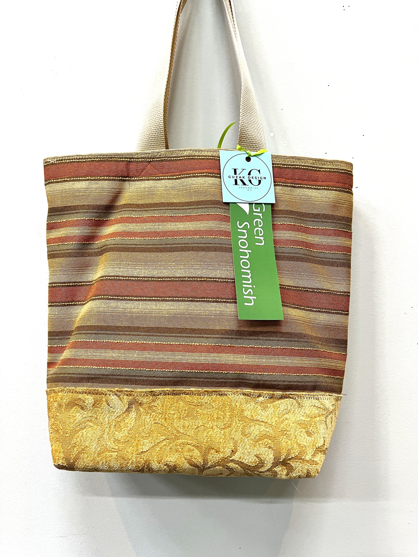 Tote Bag gold and rust stripes vertical plus a variant with an inside pocket