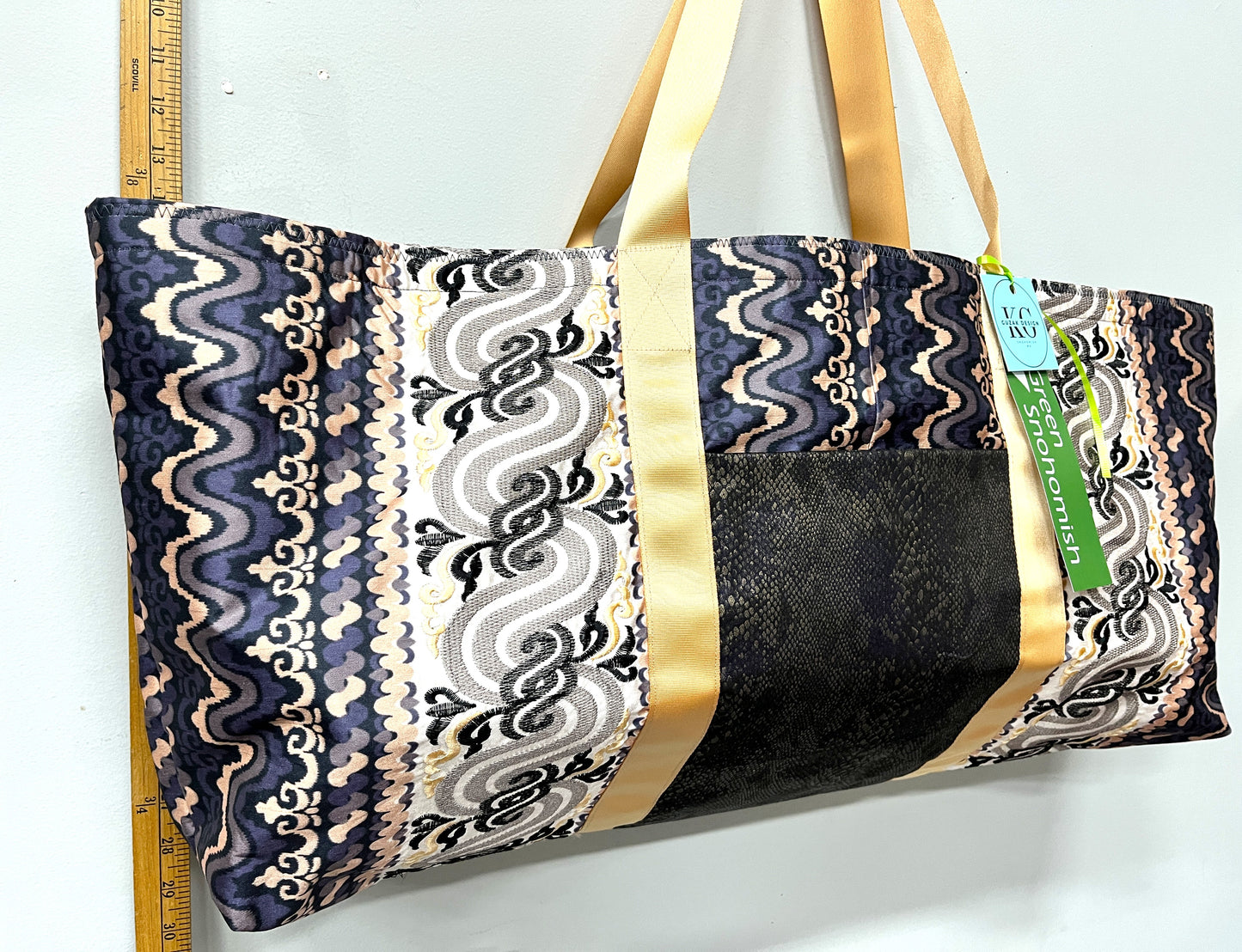 Yoga Mat Bag - Squiggles Galore with outside pocket