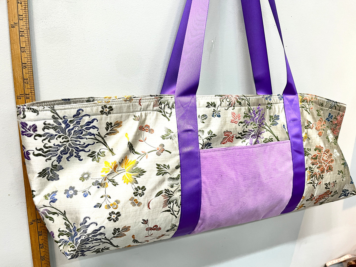 Yoga Mat Bag - Floral antique silk with lavender outer pockets