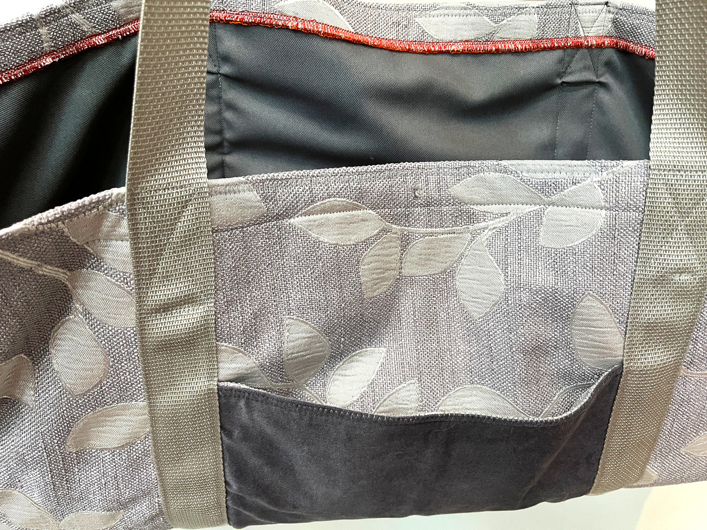 Yoga Mat Bag - Shiny Gray Leaves with outside velvet pocket
